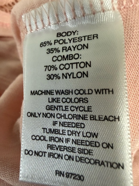 Signature Studio Women’s 2X Blush Lace Cold Shoulder Scoop Neck Top boho - Picture 4 of 4